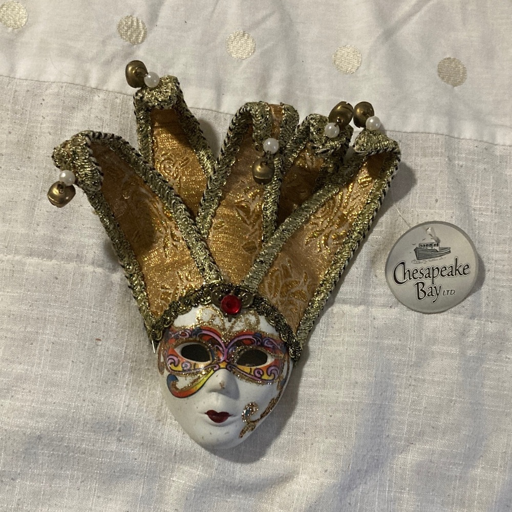 Chesapeake Bay Gold and Red Jester Mask Brooch